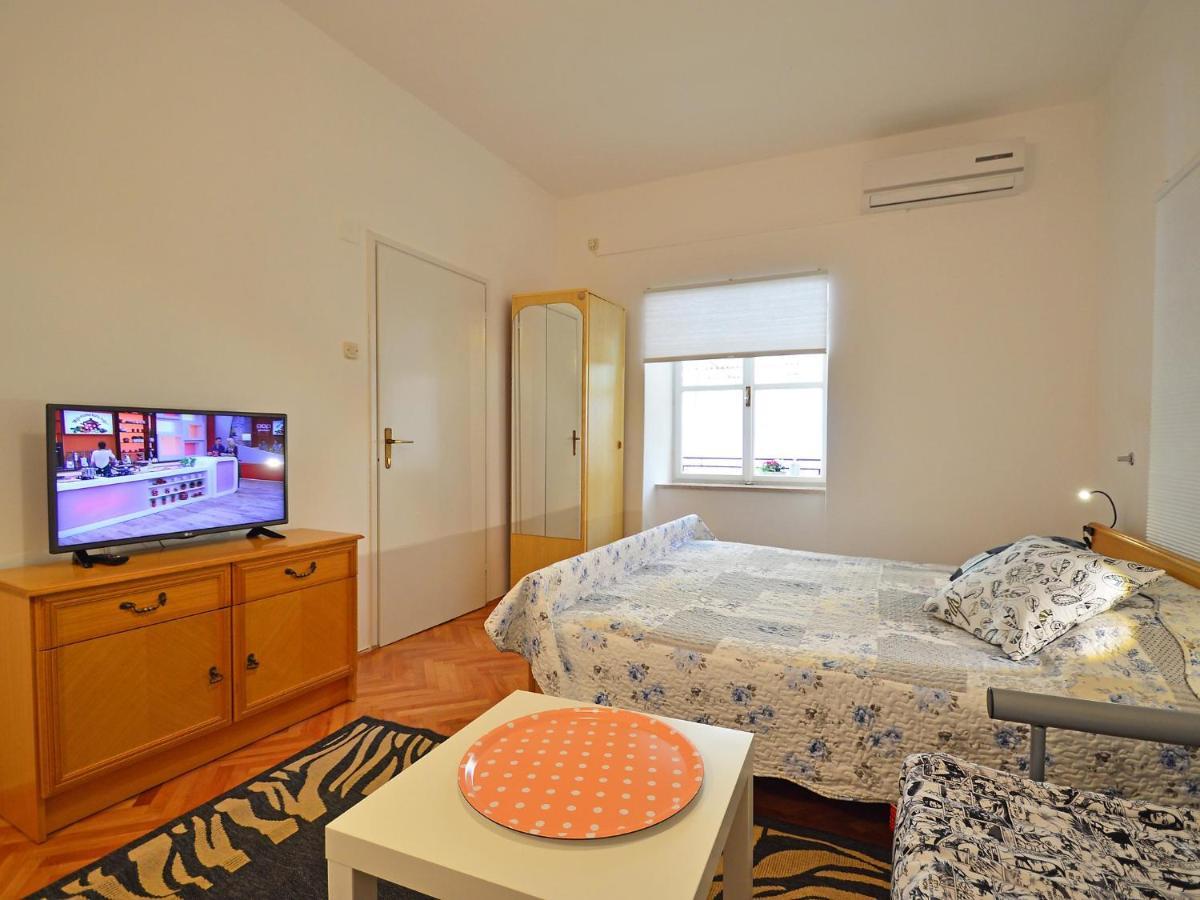 Apartment Cmiljina-1 Zengg Kültér fotó