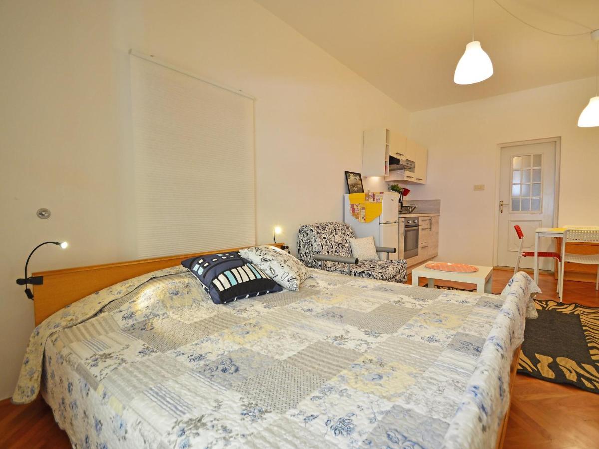 Apartment Cmiljina-1 Zengg Kültér fotó